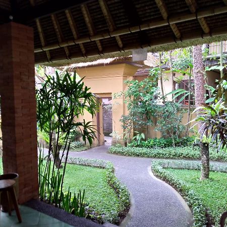 Ubud Lestari Bungalows Екстер'єр фото