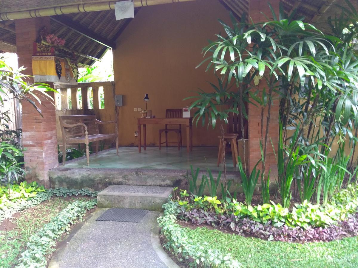 Ubud Lestari Bungalows Екстер'єр фото