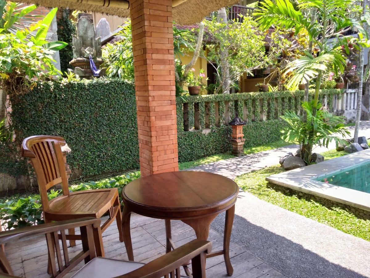 Ubud Lestari Bungalows Екстер'єр фото
